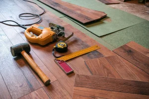 Steps to Cut the Vinyl Plank Flooring