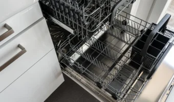 How to Clean a Dishwasher with Vinegar in Quick Way?