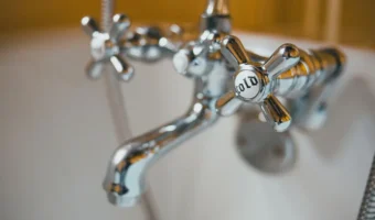 Easy Method to Replace Bathtub Faucet by Yourself